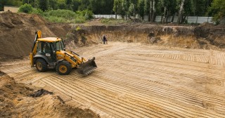 Разработка котлована Белогорск, цена от 312 руб./м3.